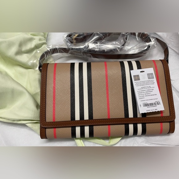 New Burberry Icon Strips leather crossbody messenger bag - Picture 4 of 4